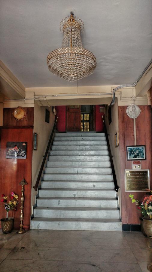 Ymca Tourist Hostel Шимла Экстерьер фото