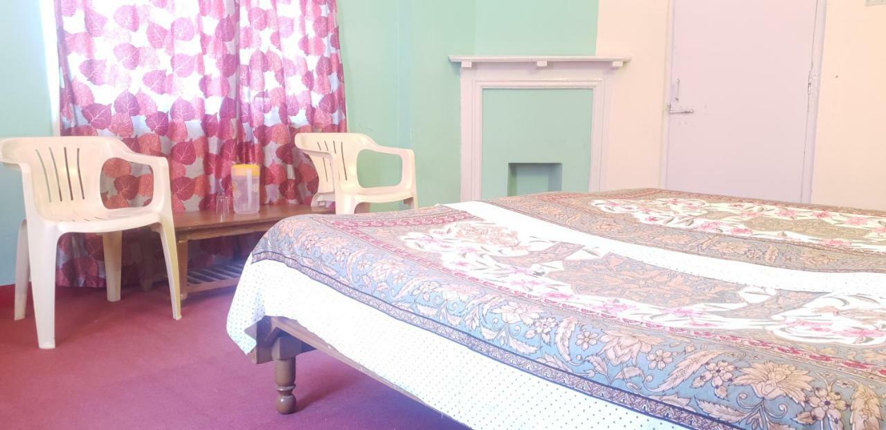Ymca Tourist Hostel Шимла Экстерьер фото
